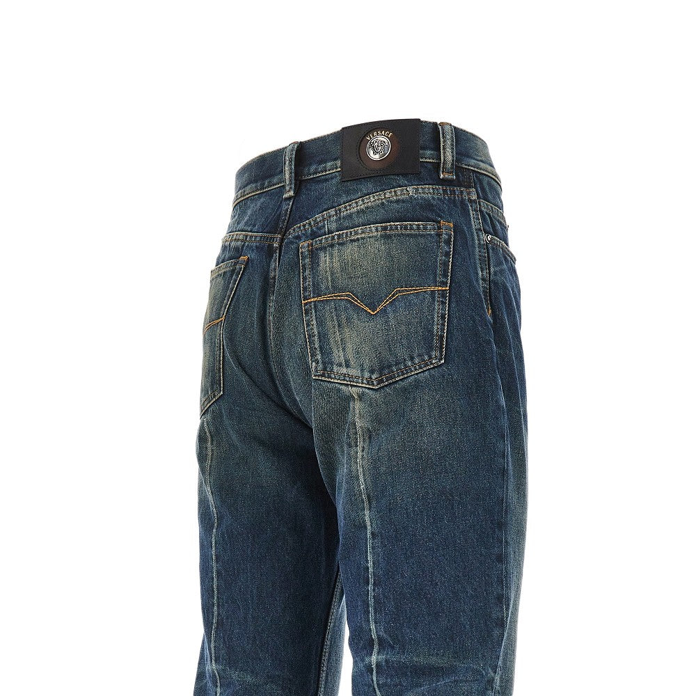 Straight leg distressed jeans