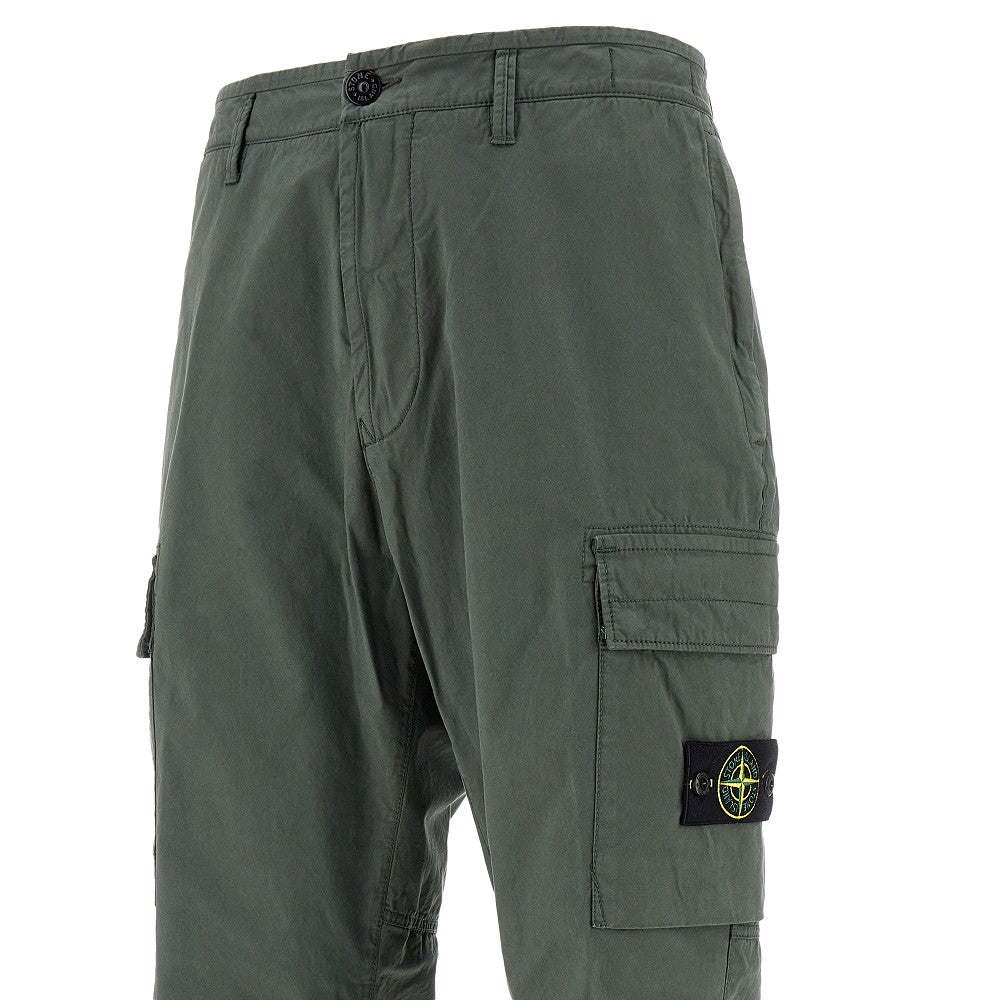 Cotton cargo pants with logo badge