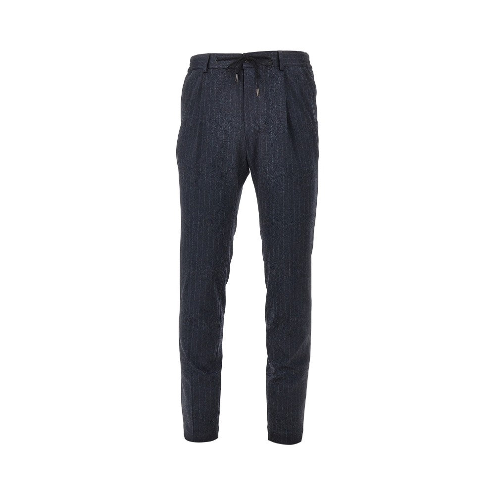 Active Uniform pants with darts
