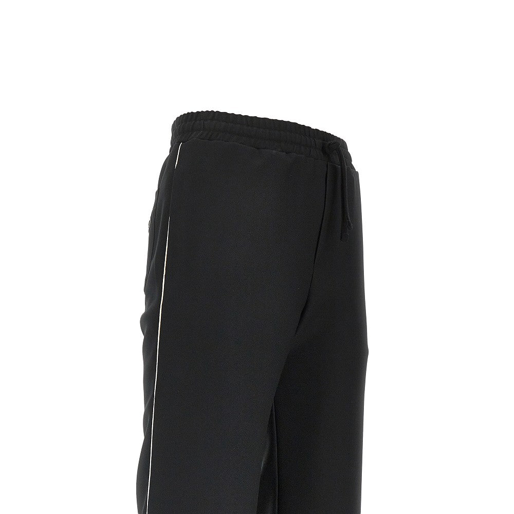 Technical twill pants with V Logo patch