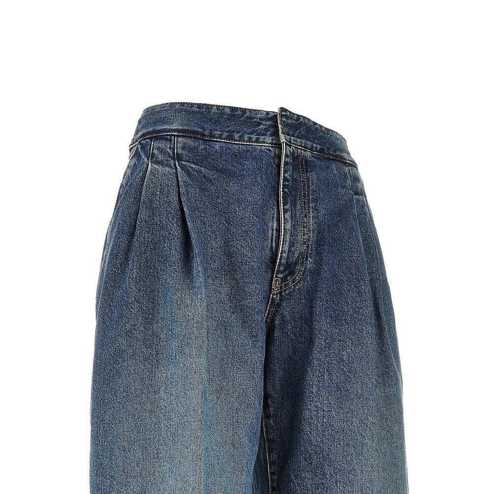Pantalone in denim con pince