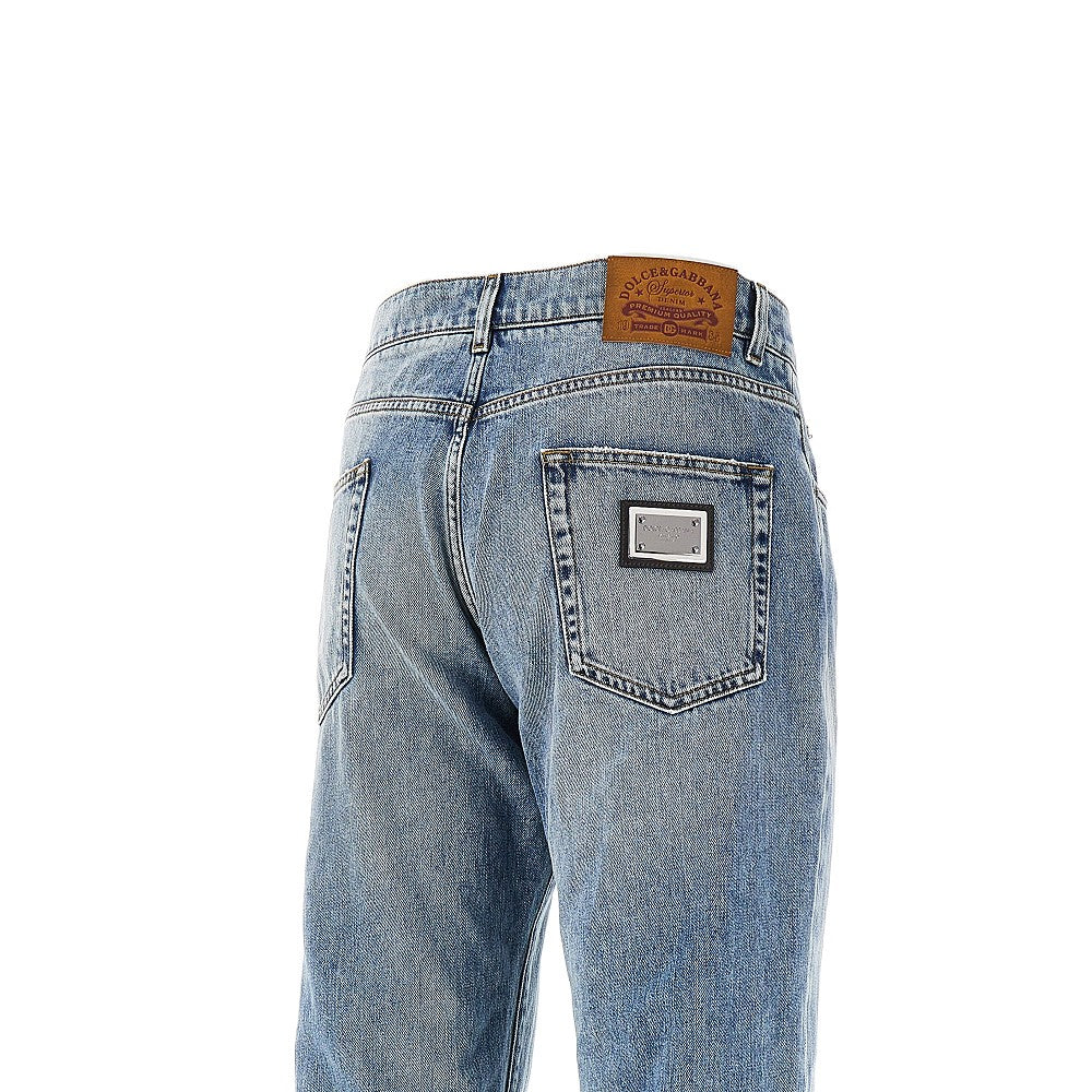 Classic jeans with logo plate
