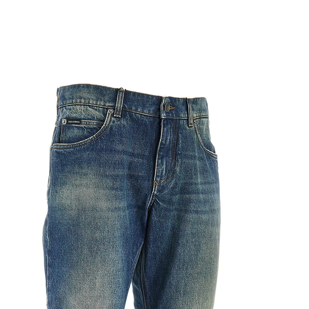 Jeans Regular Fit con placca logo
