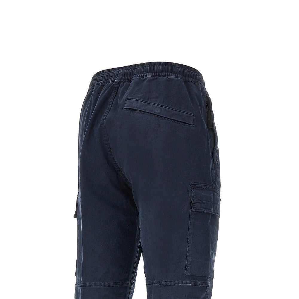 Cotton cargo pants with logo Badge