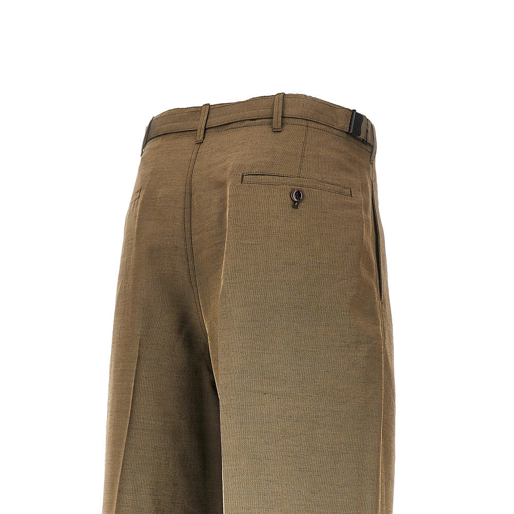 Pantalone sartoriale in misto lana con pince