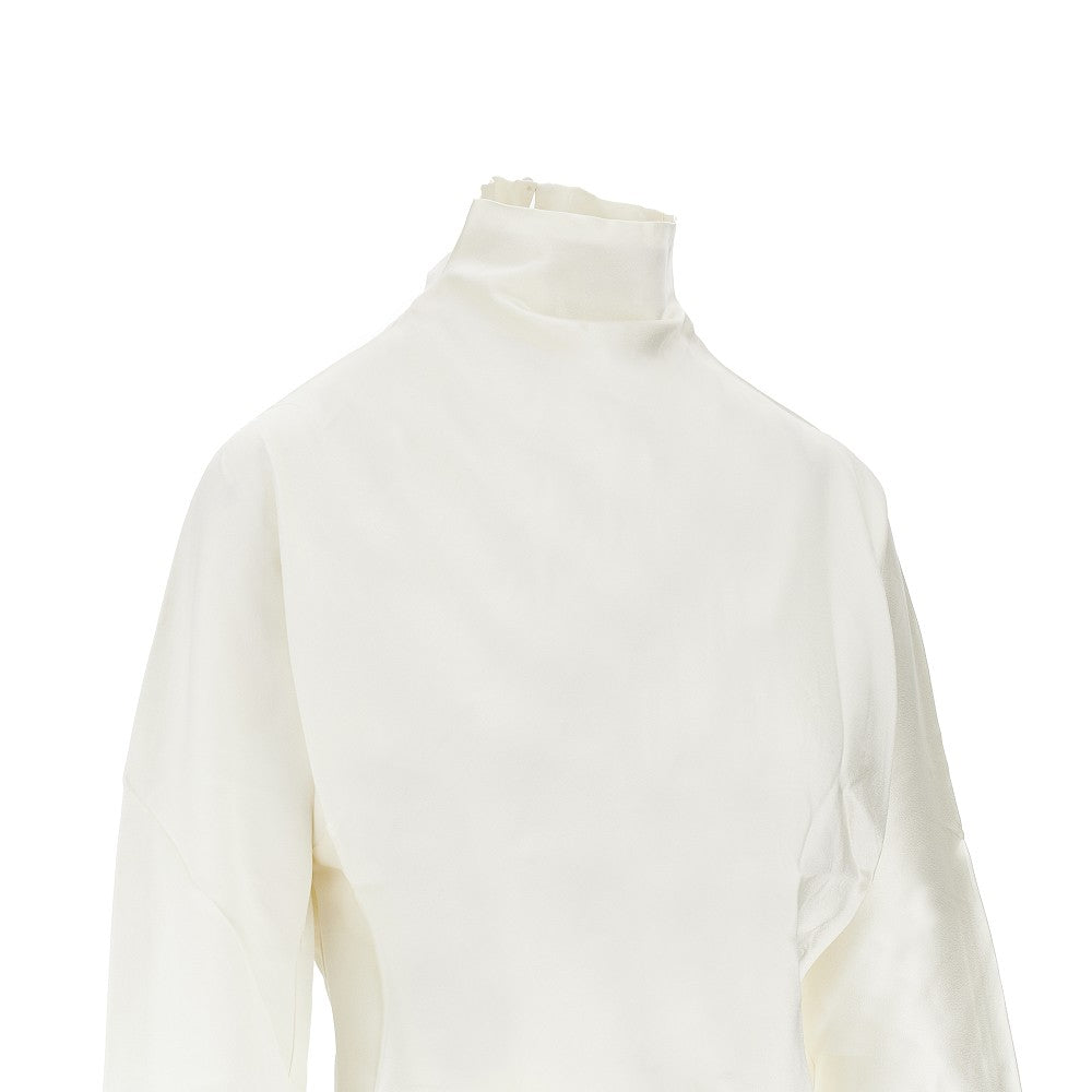 Blusa avvitata in satin