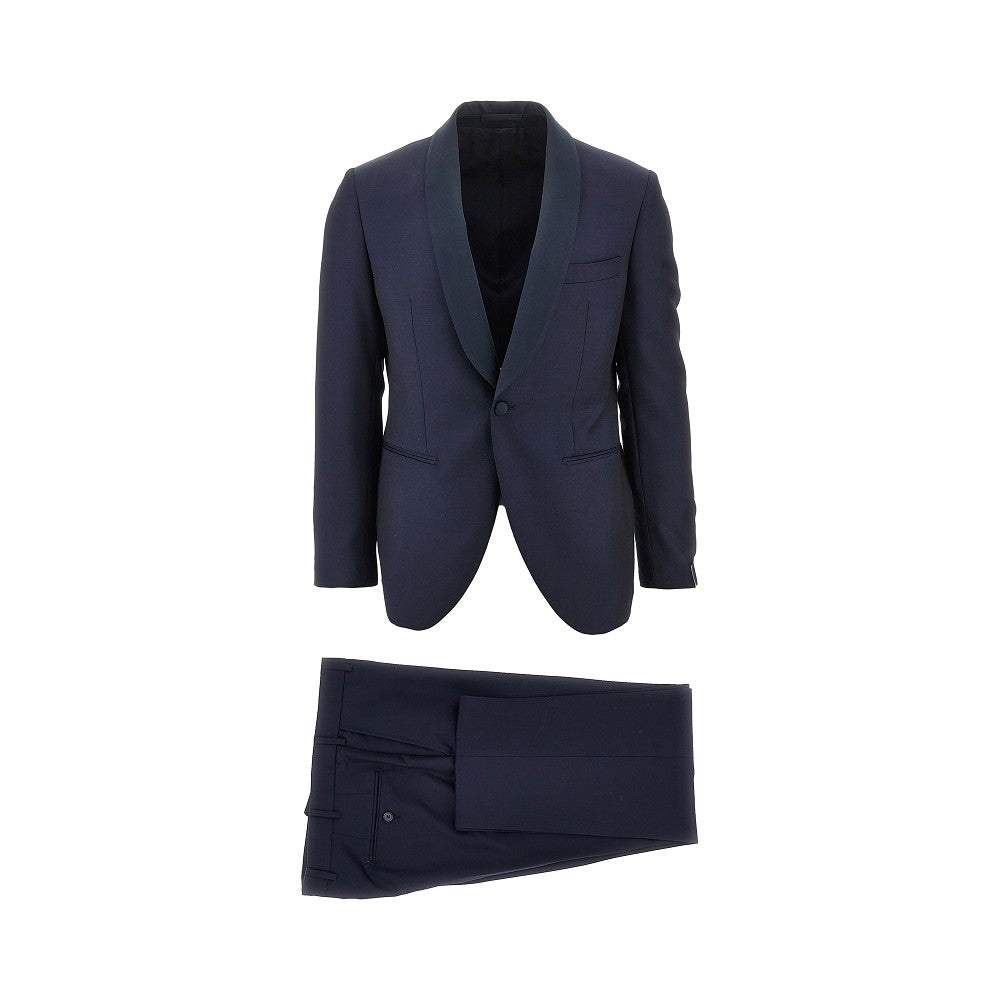 Wool suit with satin details