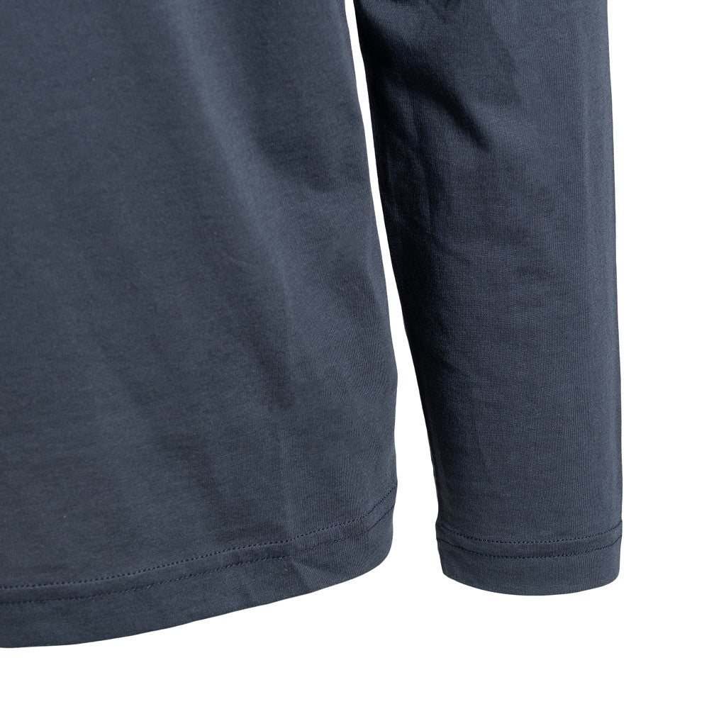Blue t-shirt with logo