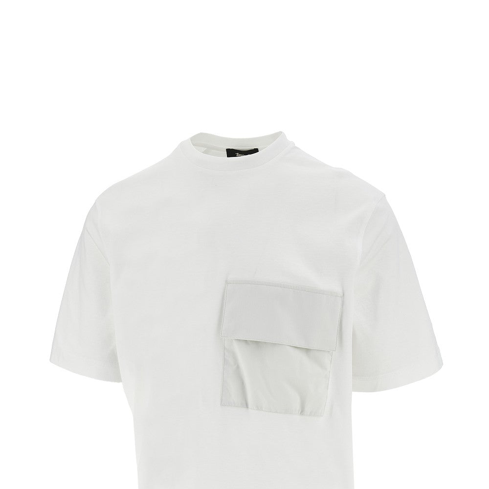 Boxy Fit T-shirt with nylon pocket