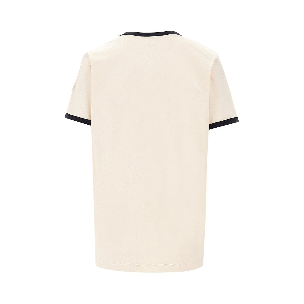 Chest patch pocket T-shirt