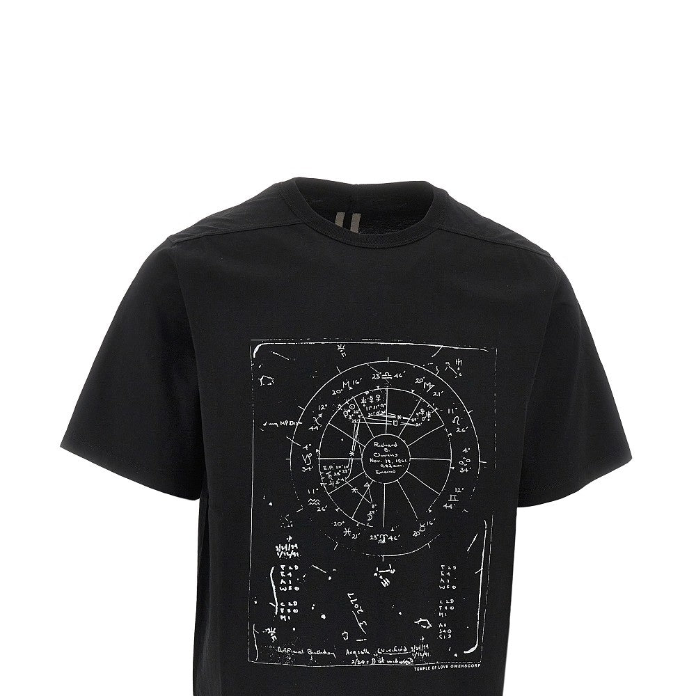 'Brad' T-shirt with Temple print