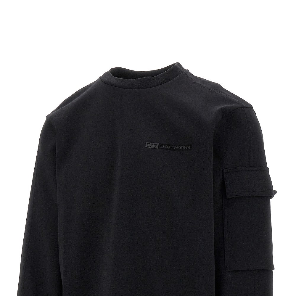Crewneck sweatshirt with mesh insert