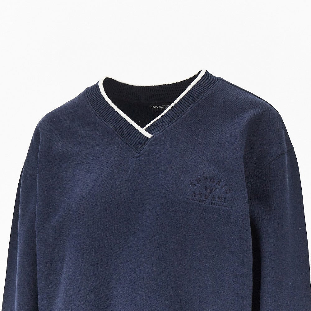 V-neck sweatshirt