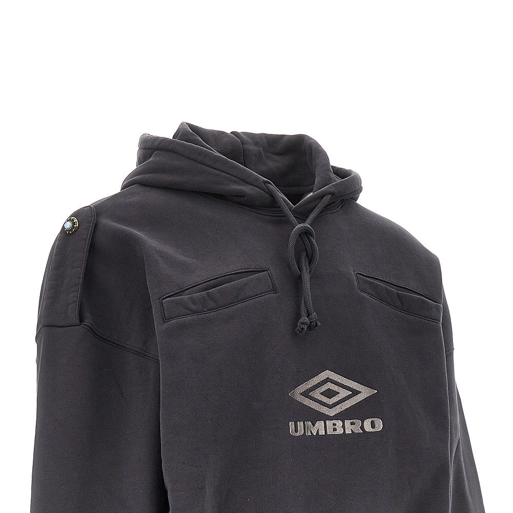 Masked hood 'Medal' sweatshirt