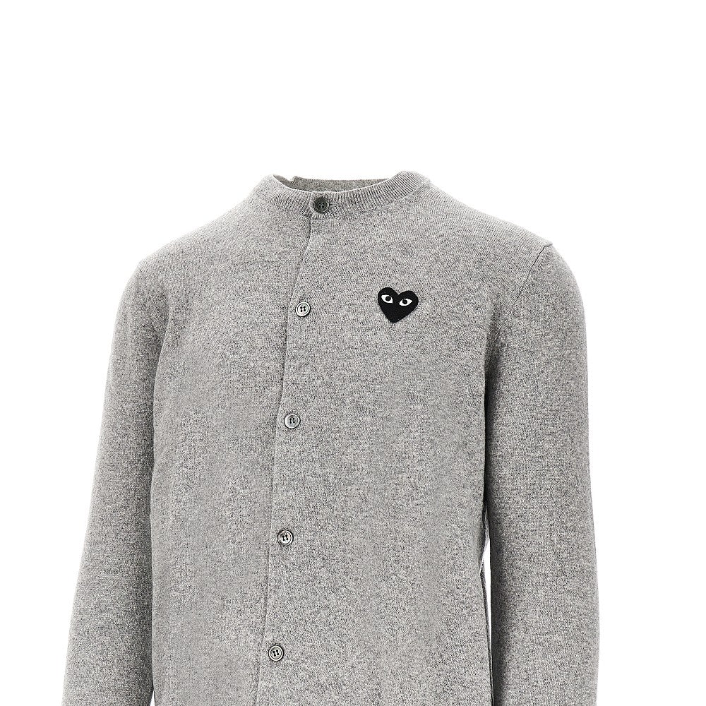 Cardigan girocollo con patch cuore