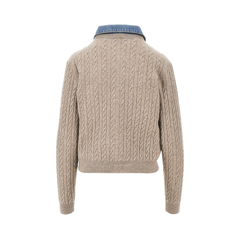 Cardigan a trecce con colletto in denim