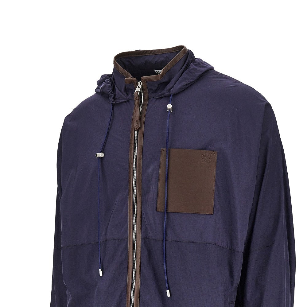 Giacca in micro ripstop con dettagli in pelle