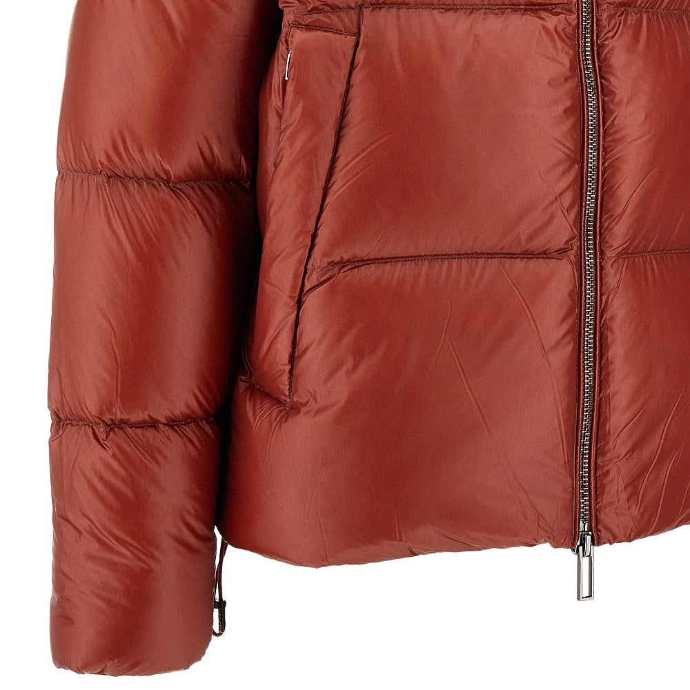 Water-repellent nylon short down jacket