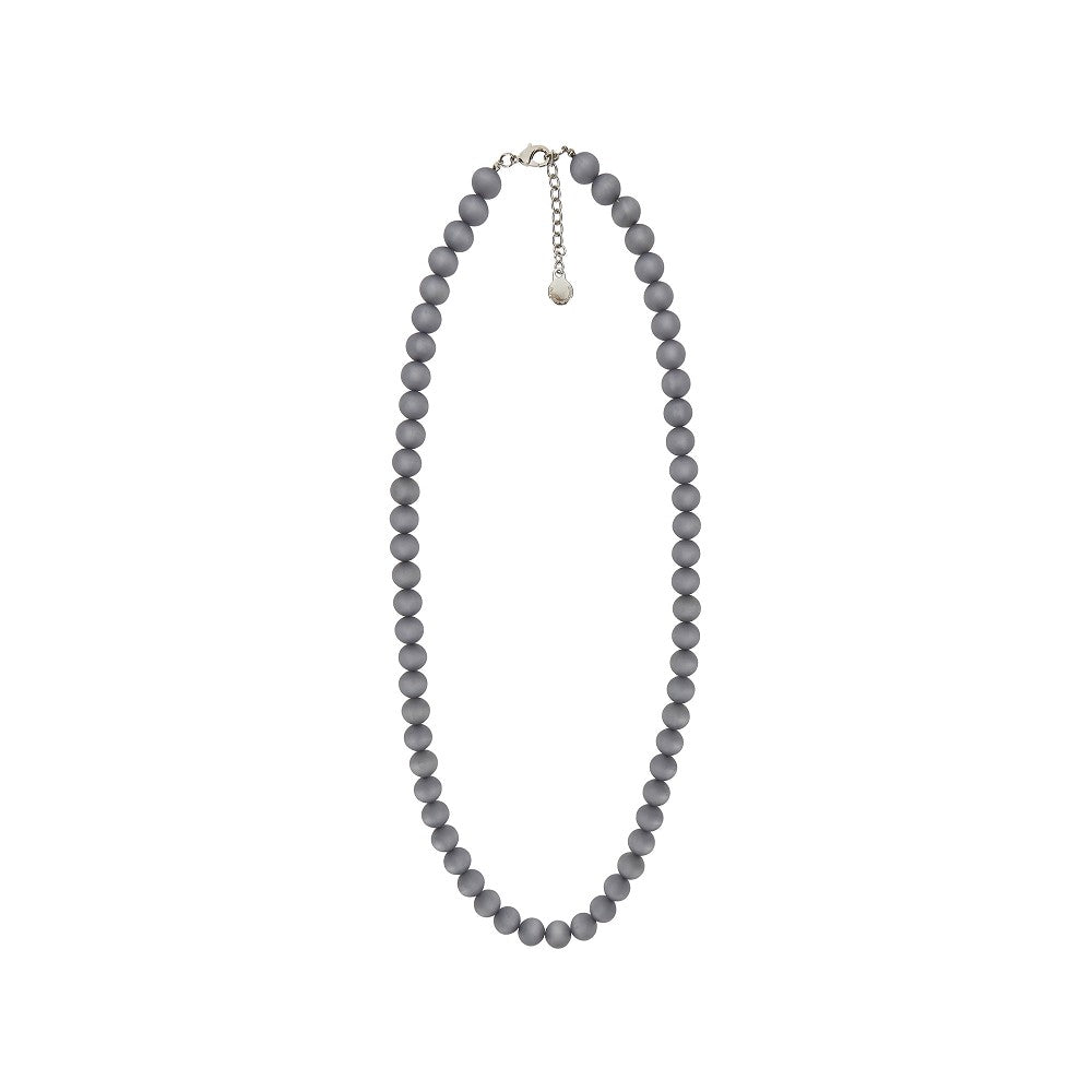 Resin pearls necklace