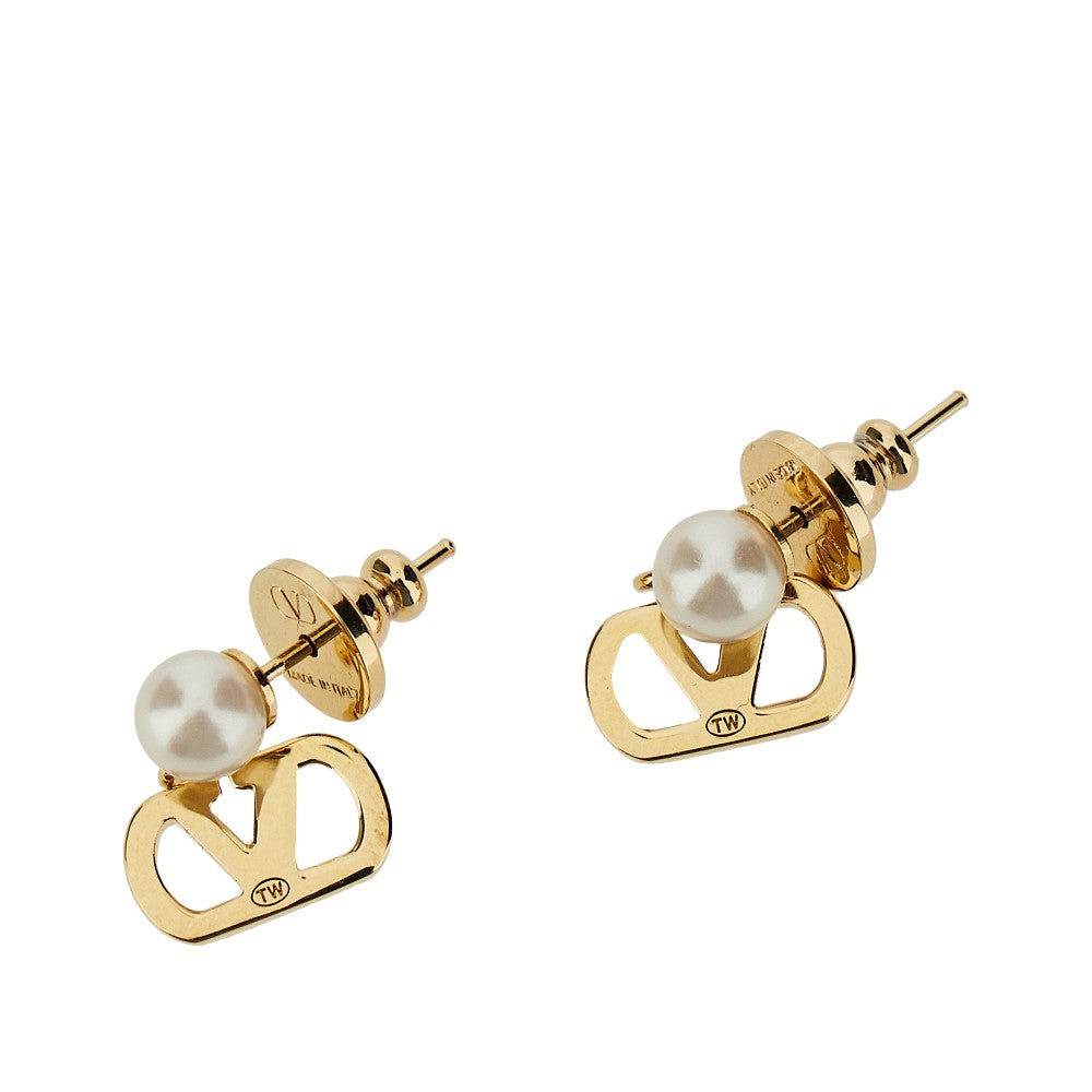 Orecchini 'Vlogo Signature' con perle