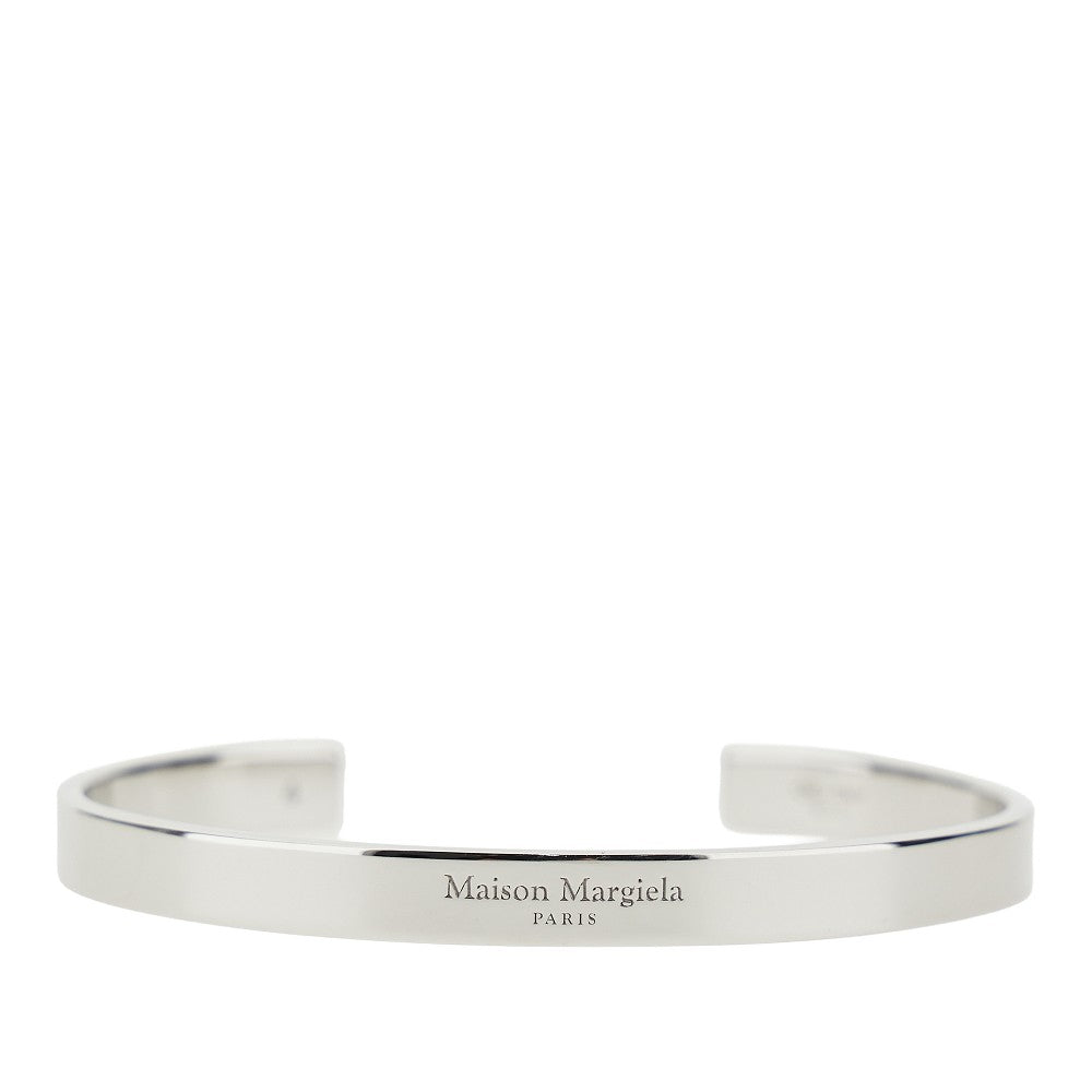 Bracciale con logo inciso