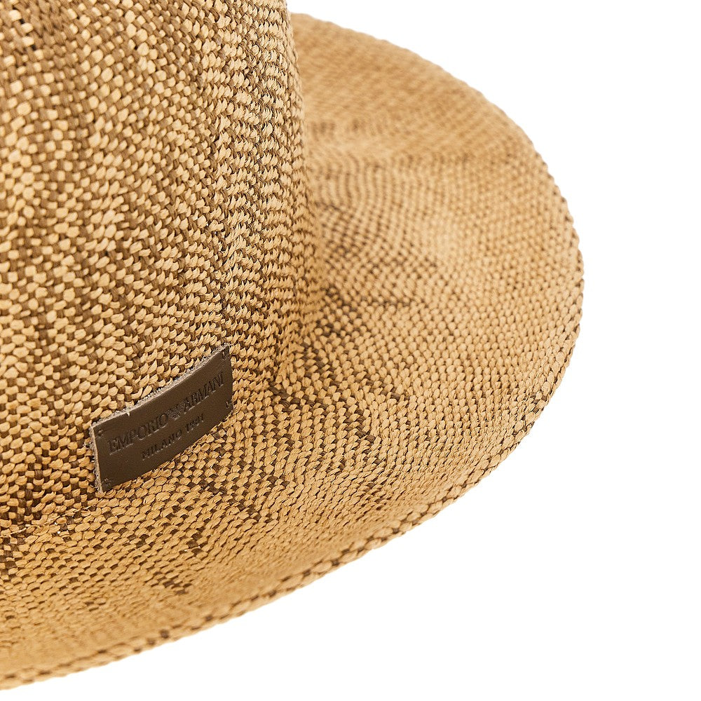 Cappello a secchiello in papier intrecciato