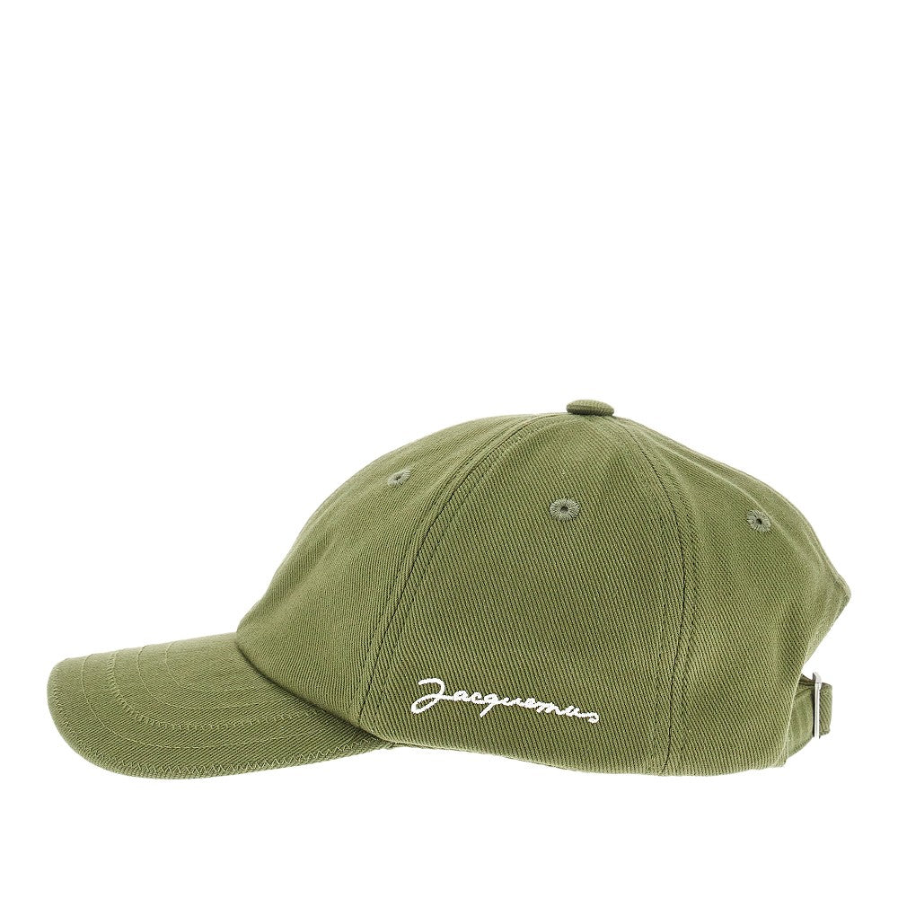 Cappello baseball con logo ricamato