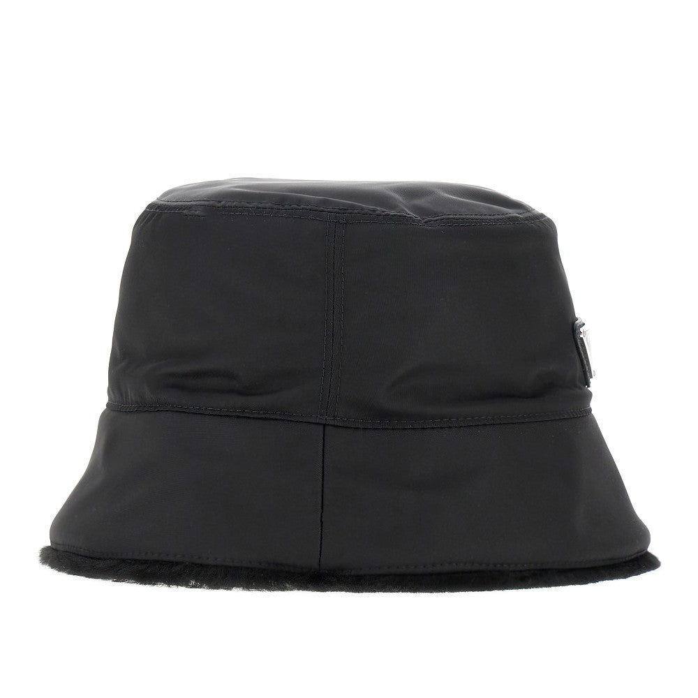 Re-Nylon bucket hat with fur