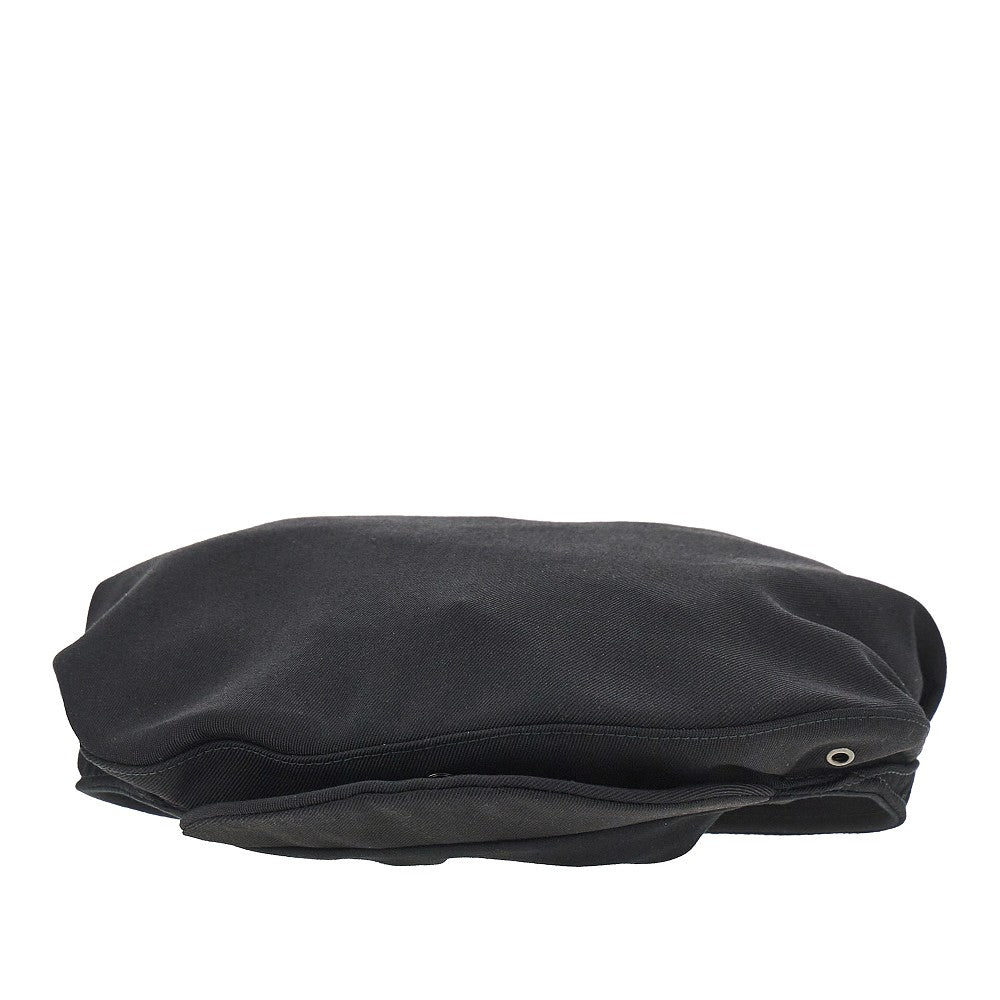 Berretto in gabardine di lana