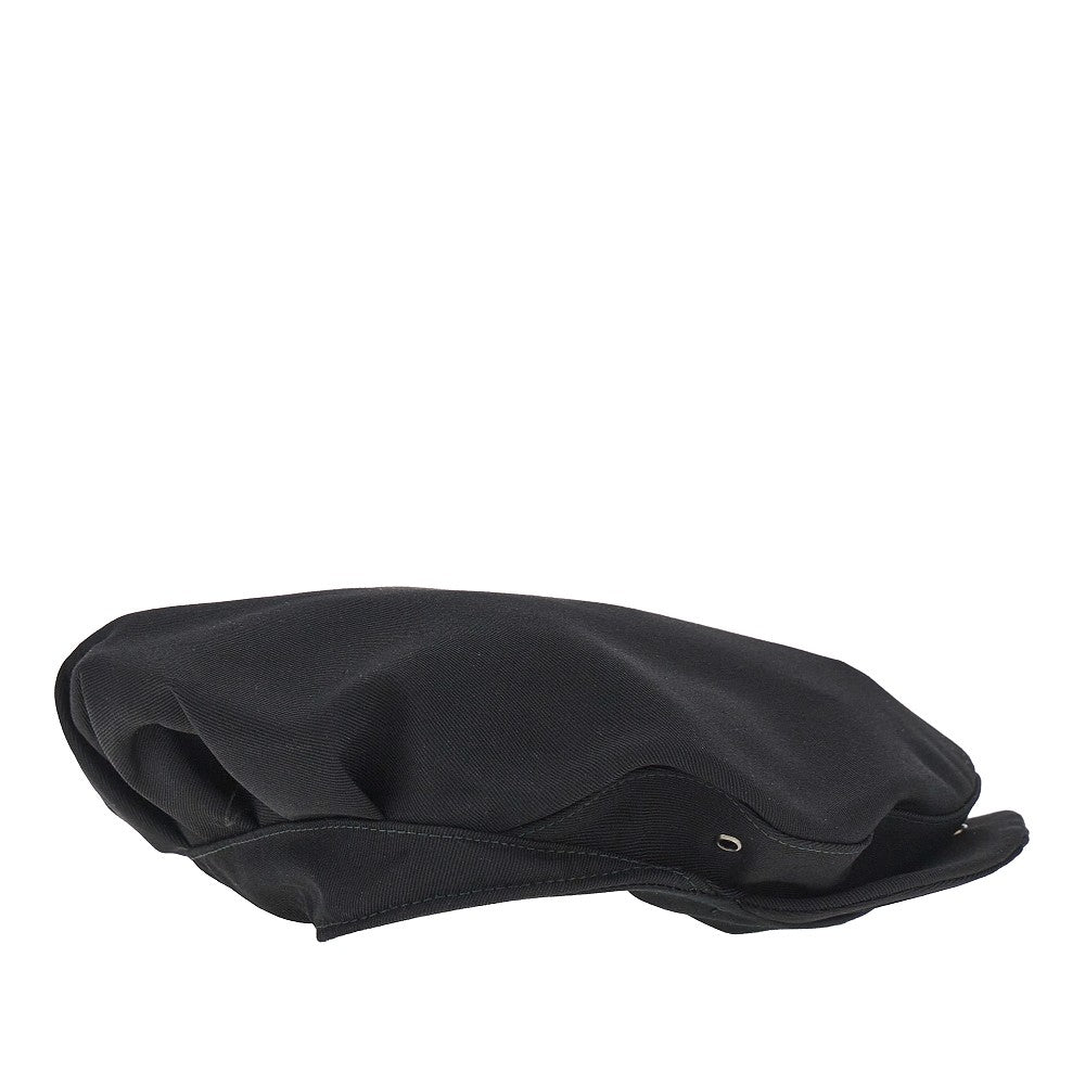Berretto in gabardine di lana