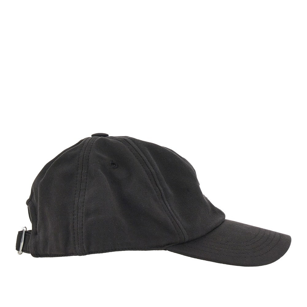 Logo embroidery baseball cap