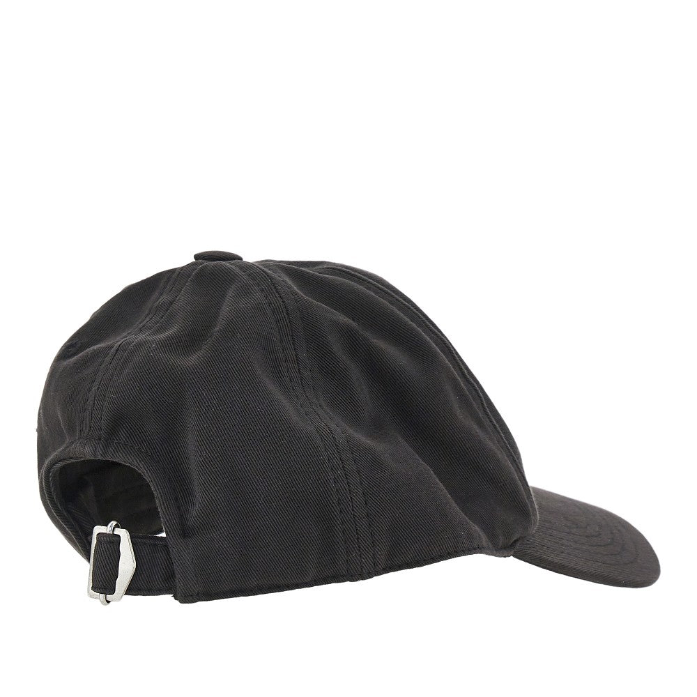 Logo embroidery baseball cap