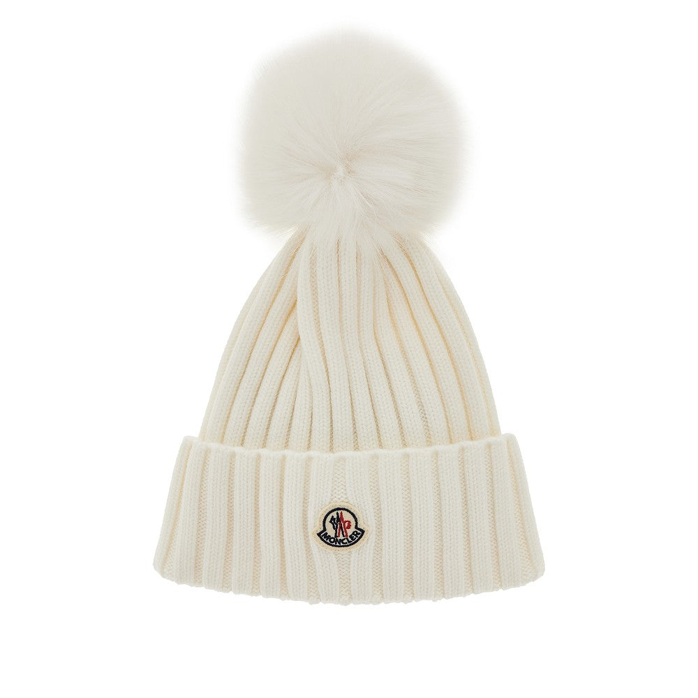 Berretto in lana con pompon