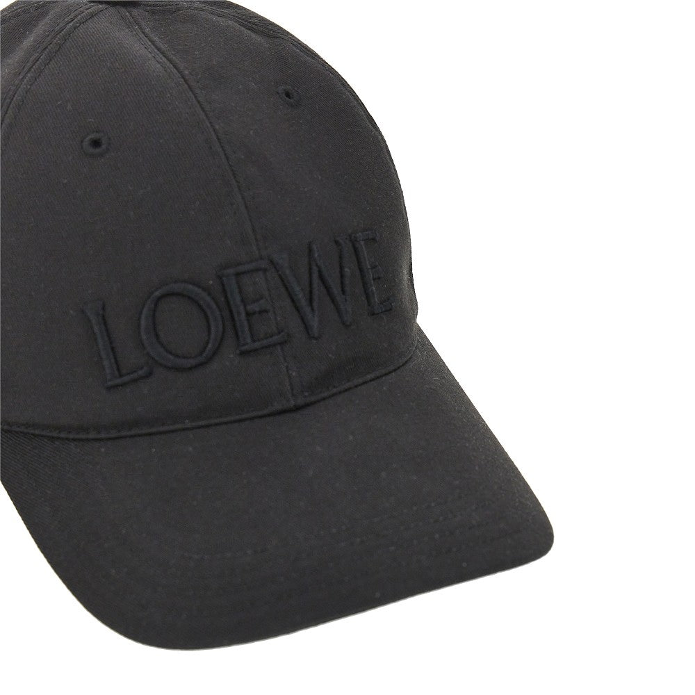 Canvas baseball cap with logo embroidery