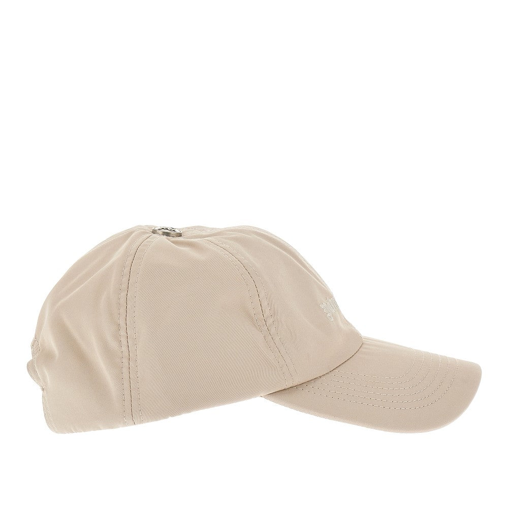 Logo embroidery baseball cap