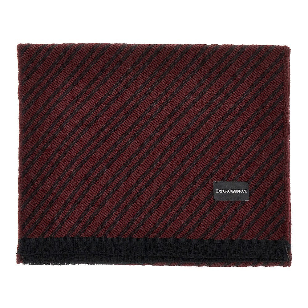 Jacquard wool scarf