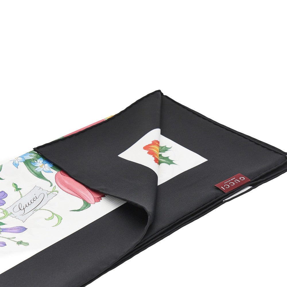 Carré in twill di seta con stampa Flora