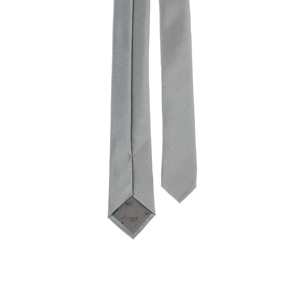 Satin necktie