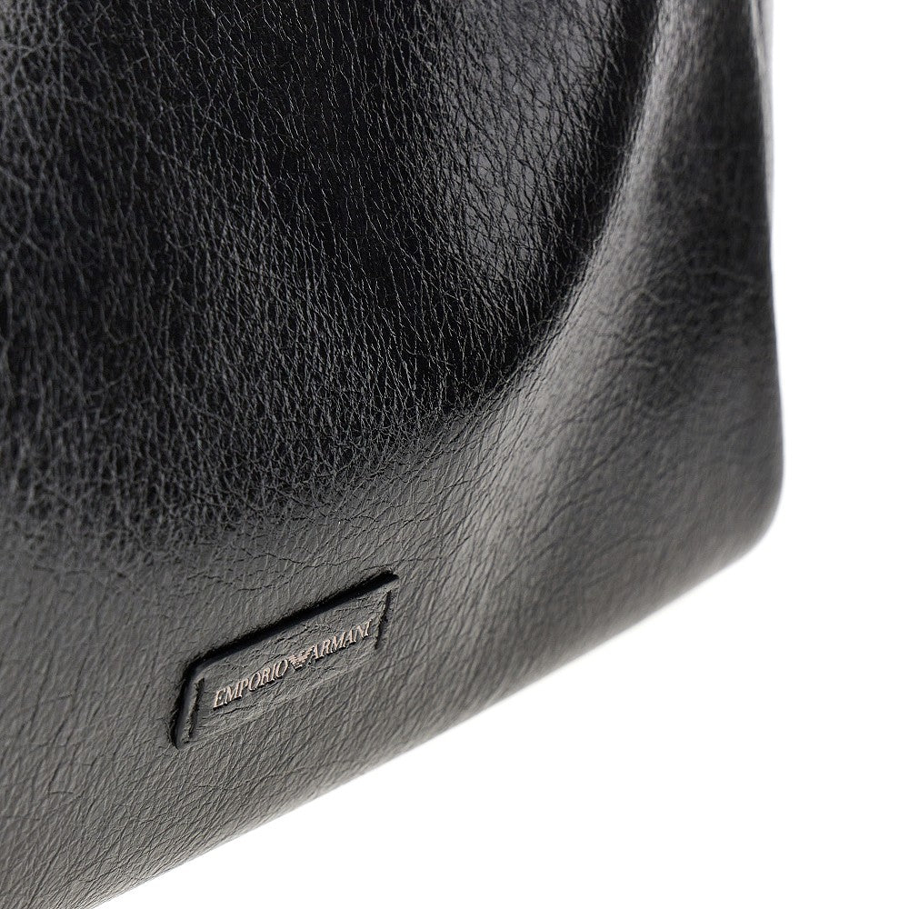 Wrinkled leather maxi shopping bag