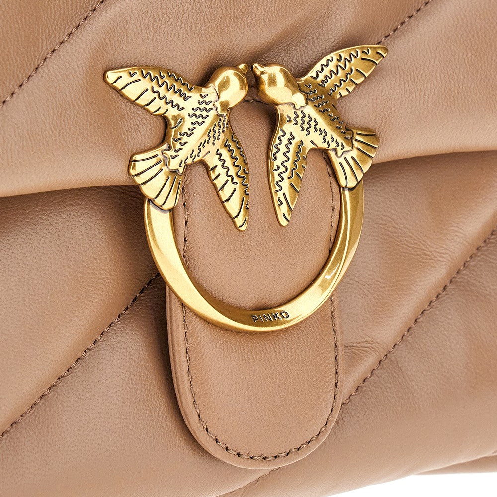 Love Classic Puff bag