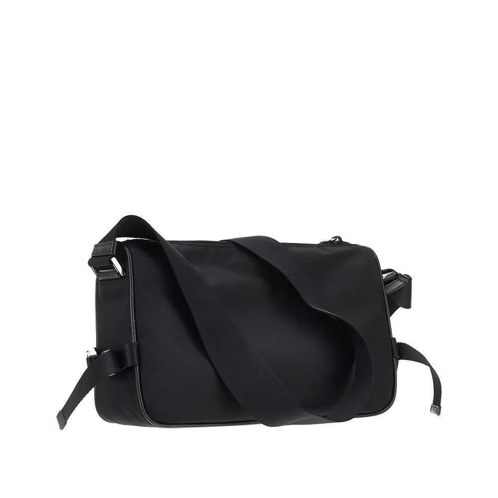 Borsa a tracolla media in Re-Nylon