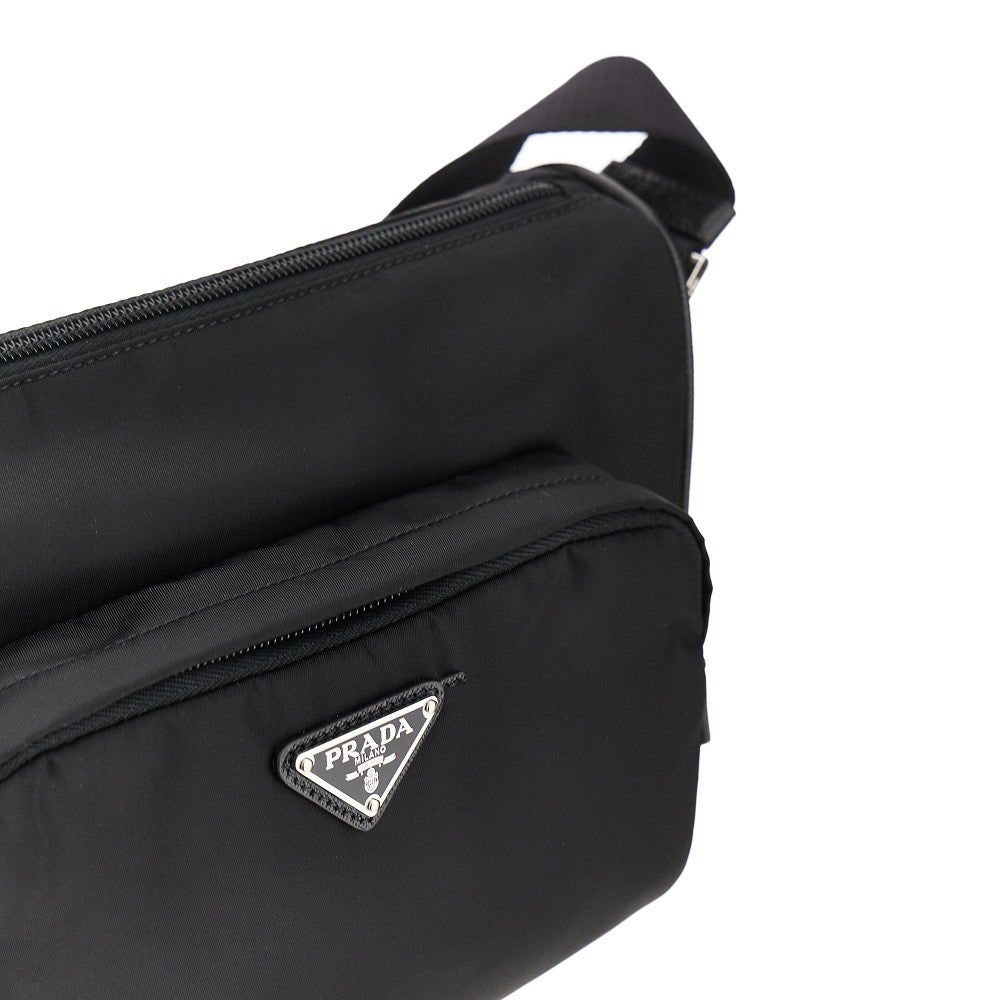 Borsa a tracolla media in Re-Nylon