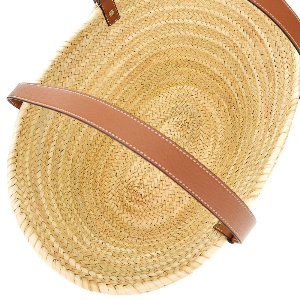 Large basket bag in palm leaf and leather
