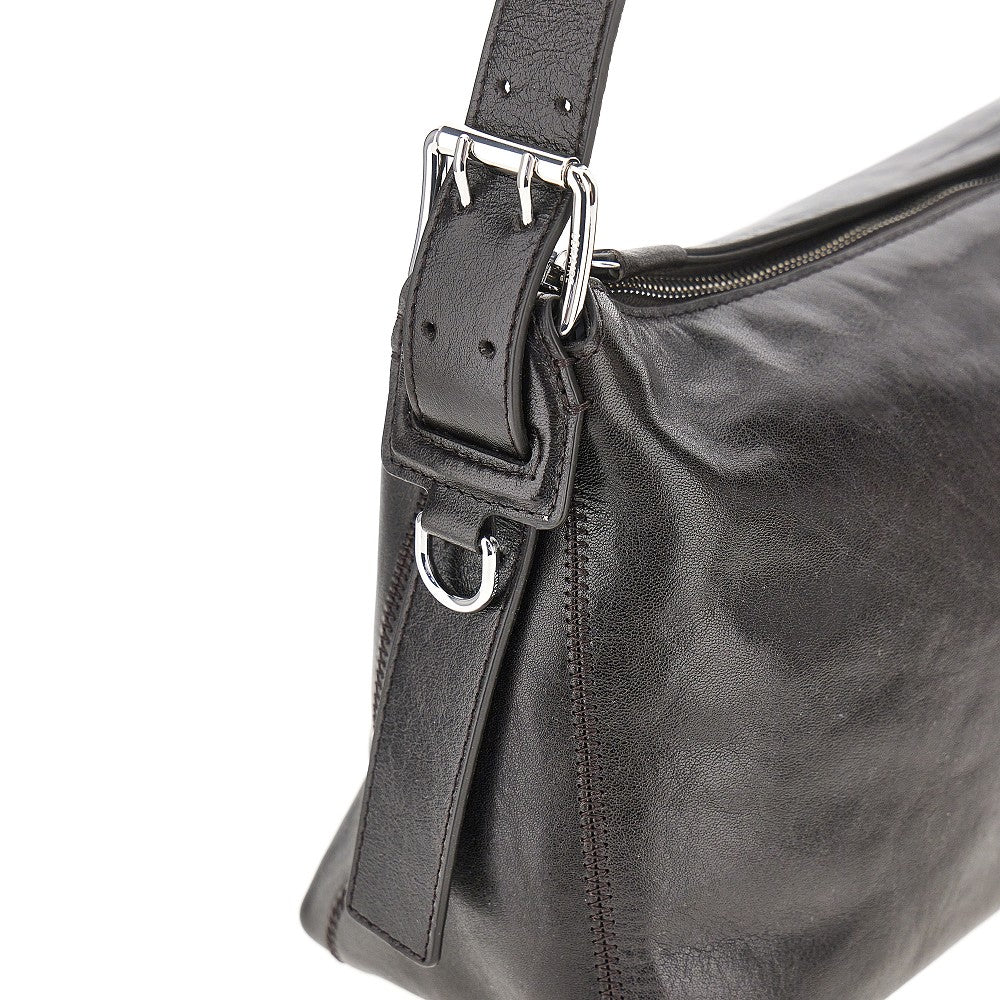 'Belted Baguette' leather shoulder bag