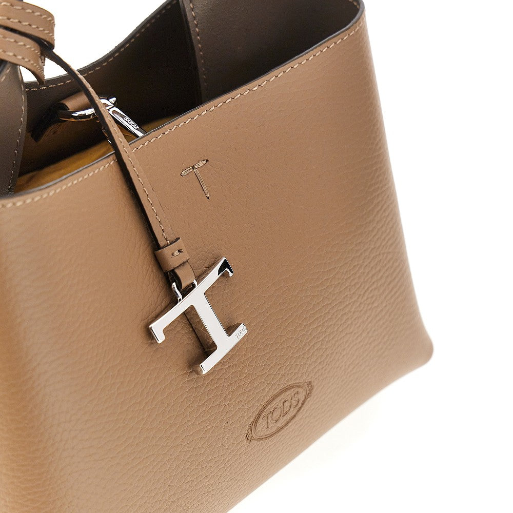Shopping bag micro in pelle martellata