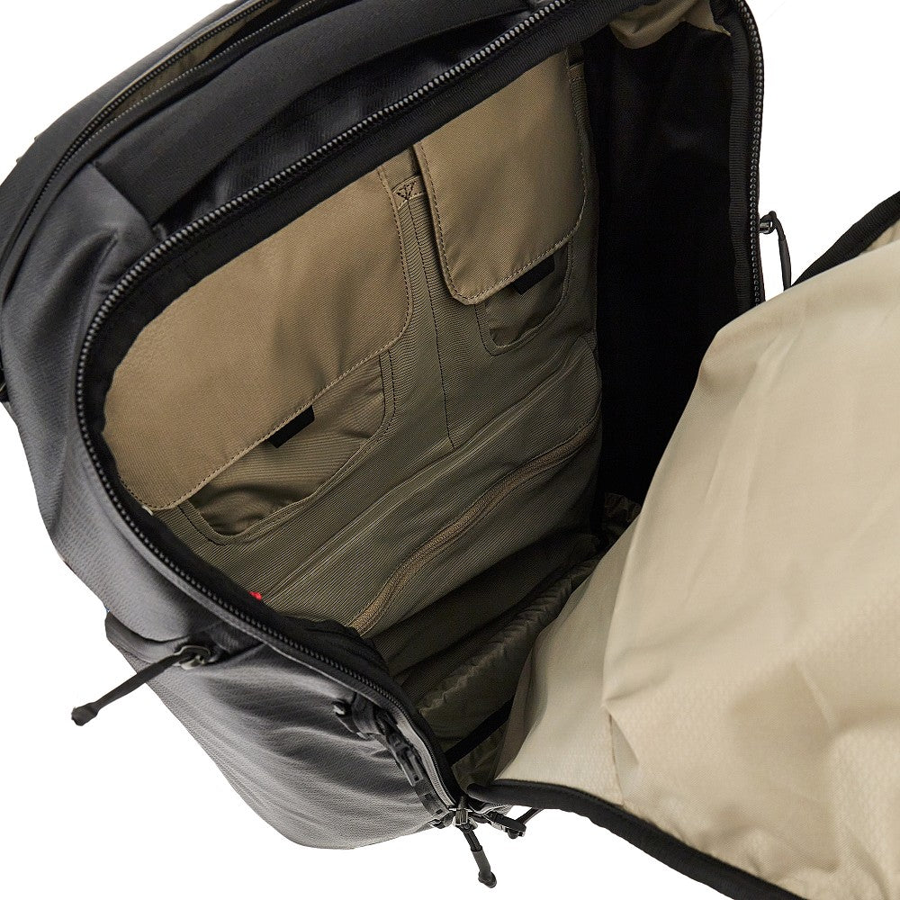 'Archeon' travel travel pack
