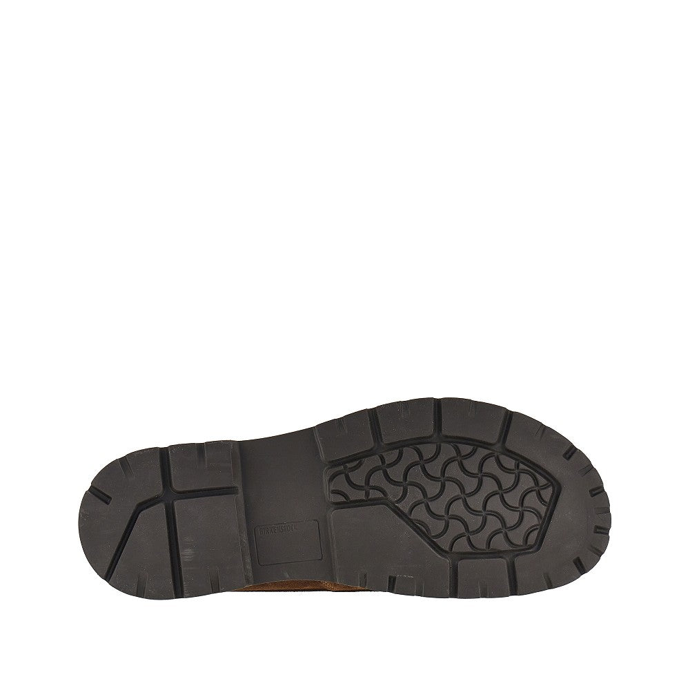 Stringate in suede