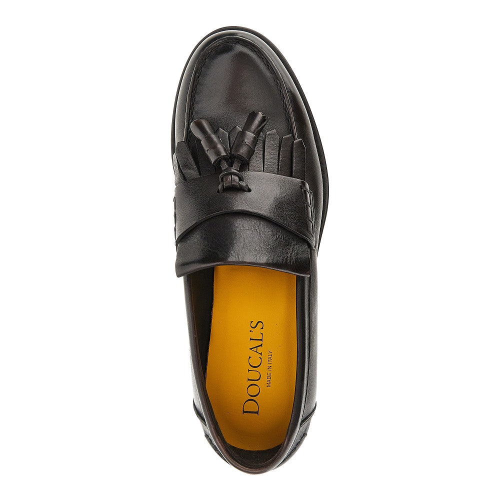 Leather loafers with tassels
