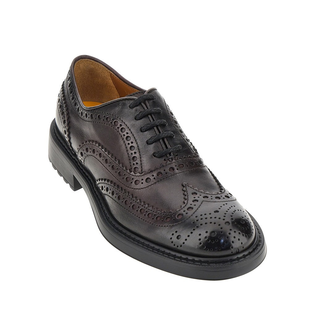 Stringate in pelle