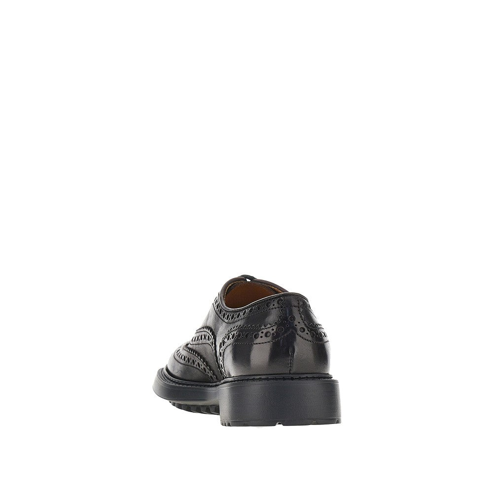 Stringate in pelle